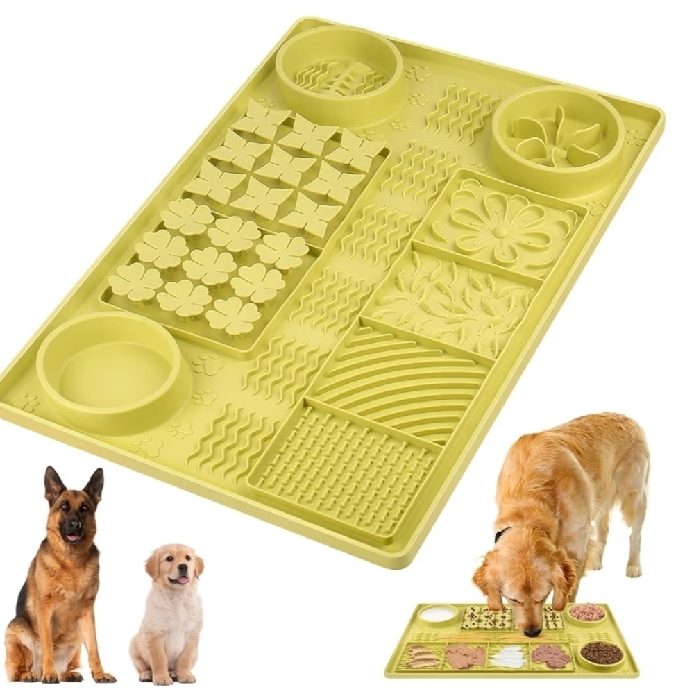 Interactive Yellow Dog Lick Mat